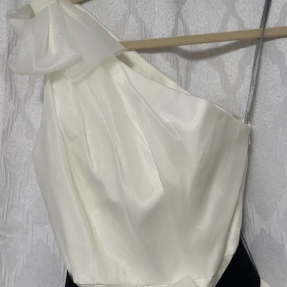 Vera Wang Bridesmaid For David’s Bridal - Picture 4 of 16